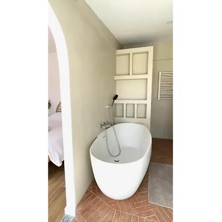 La Maison - Charming With Pool
