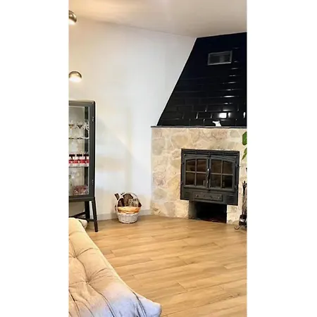 La Maison - Charming With Pool * Aroeira (Setubal)